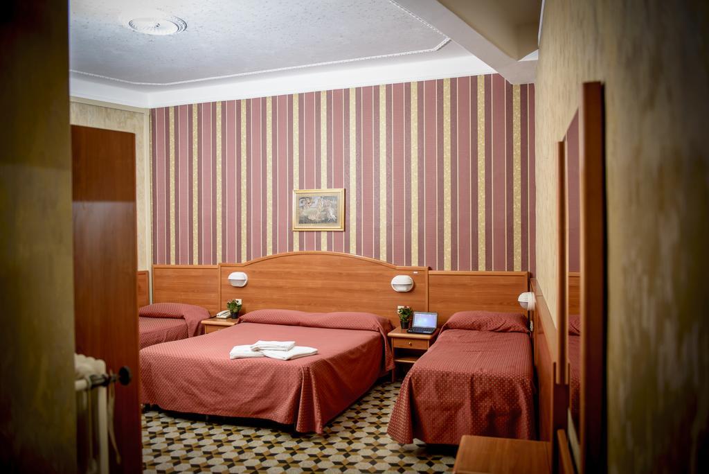 Hotel Emmaus Rom Exteriör bild